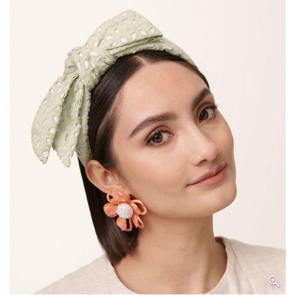 Lele Sadoughi Eyelet Bow Headband Sage Green NWOT - Picture 12 of 14